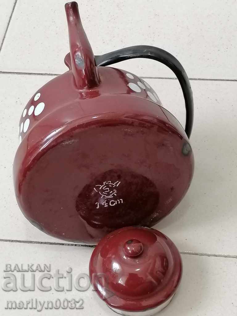 Delivery of Enamelled teapot from the social court with enamel USSR Delivery of Enamelled teapot from the social court with enamel USSR