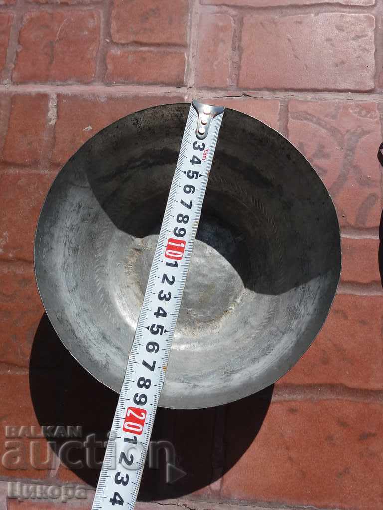 OLD COPPER POT TASKET BUCKET PLATE SAUCE with price 40.00 BGN | € 20.45