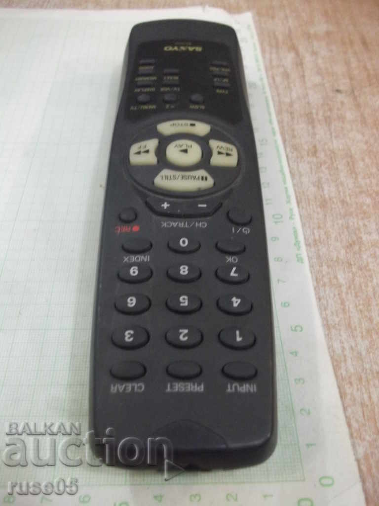 Delivery of Remote "SANYO" working - 1