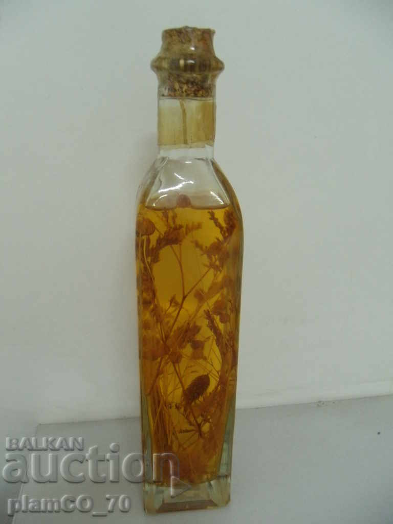 №*4568 стара декорация - растения в бутилка