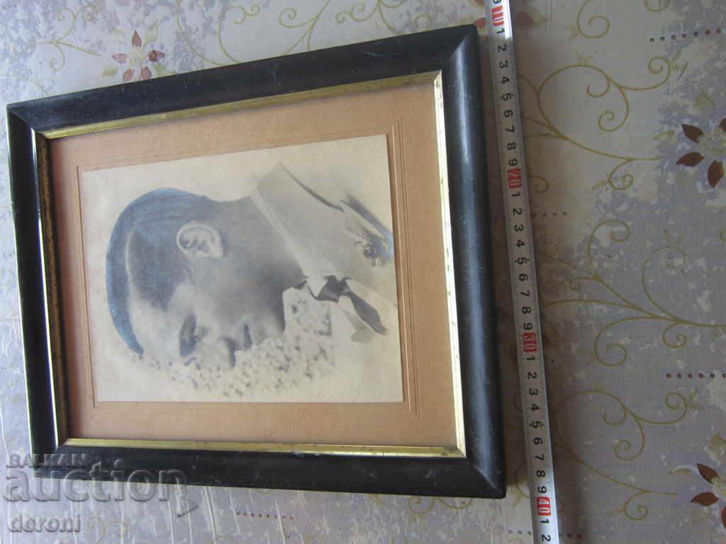 Old painted painting Eger 19th century with price 50.00 BGN | € 25.56 Old painted painting Eger 19th century with price 50.00 BGN | € 25.56