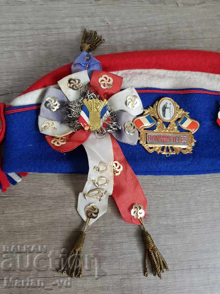 An old military hat with price 35.00 BGN | € 17.90 An old military hat with price 35.00 BGN | € 17.90