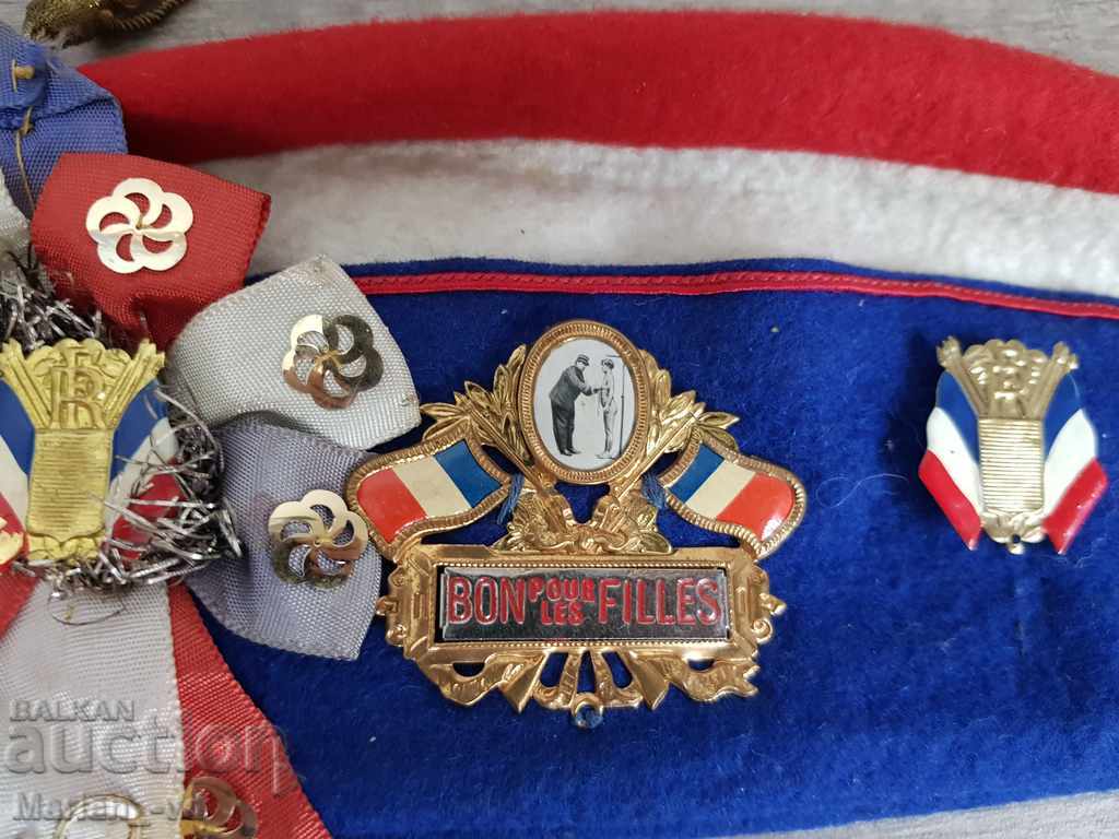 Auction An old military hat Auction An old military hat