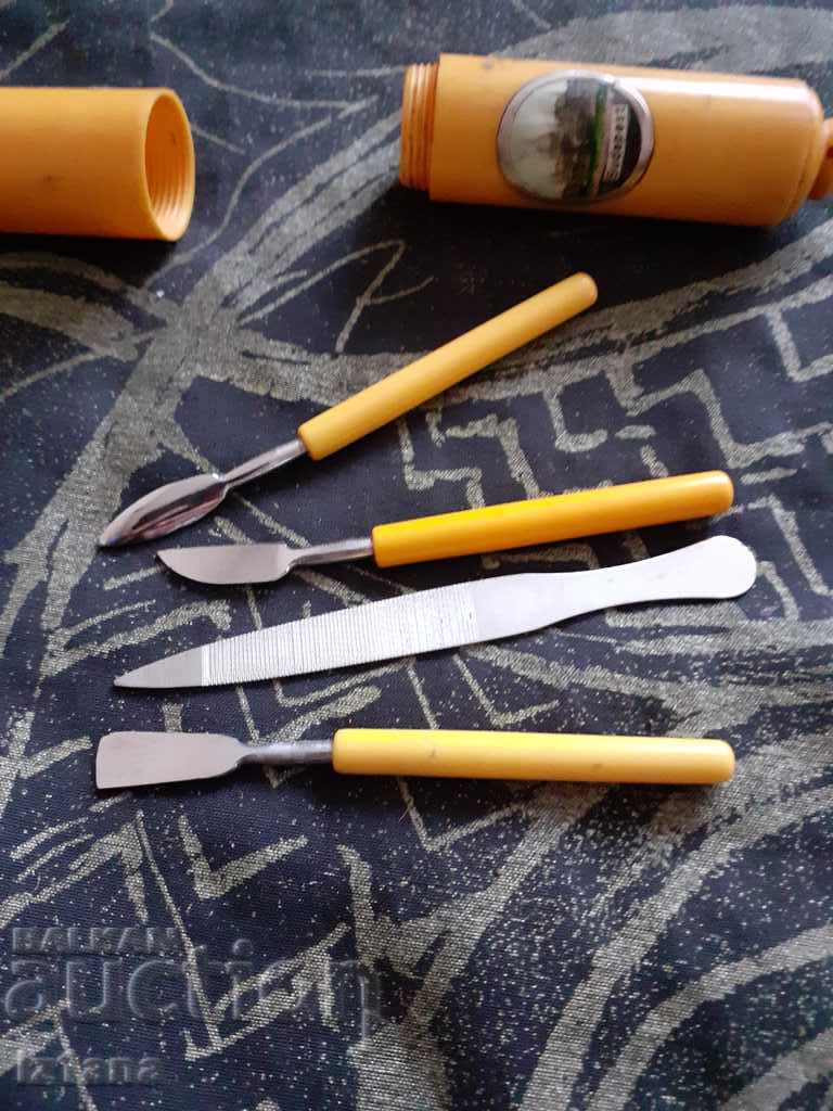 Delivery of Old lady's nail kit