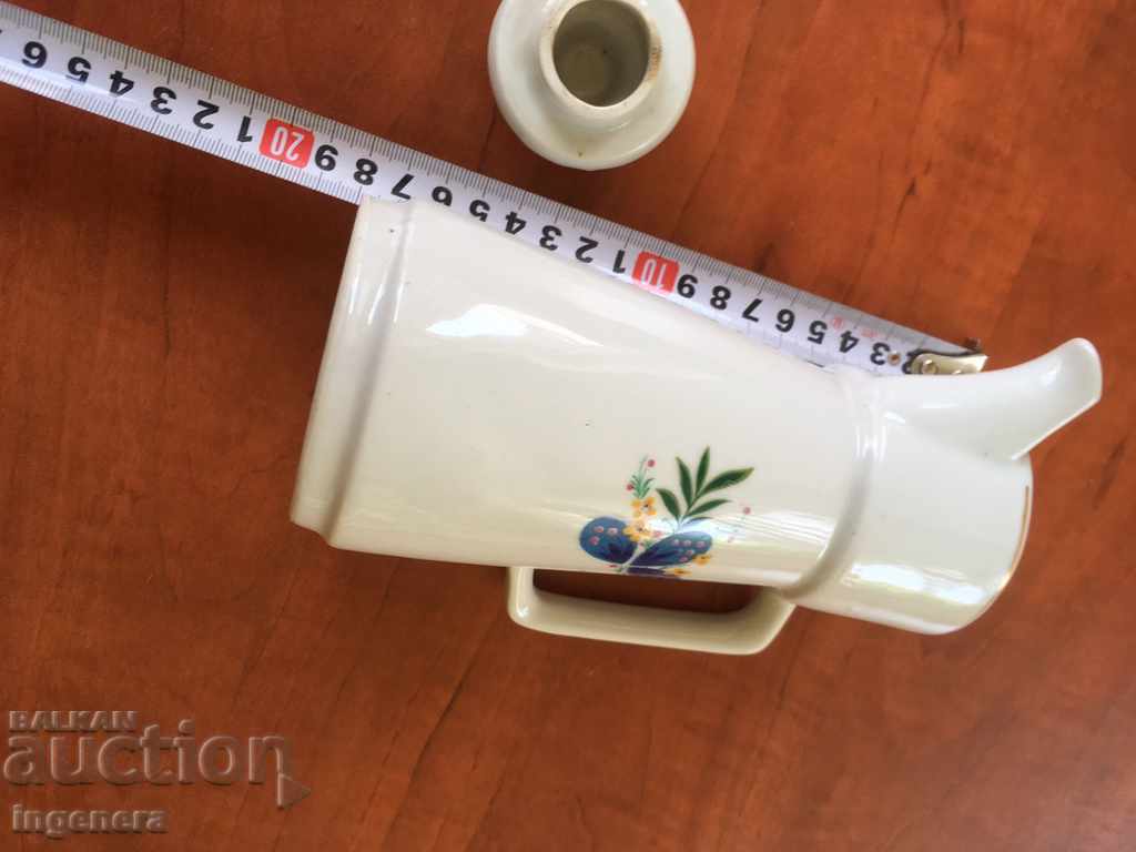 KETTLE POT KETTLE PORCELAIN BULGARIA with price 14.00 BGN | € 7.16 KETTLE POT KETTLE PORCELAIN BULGARIA with price 14.00 BGN | € 7.16