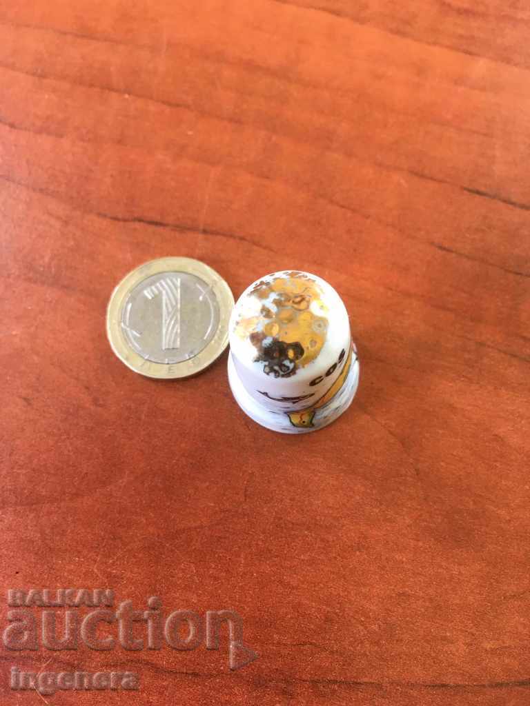 Thimble porcelain with price 5.00 BGN | € 2.56 Thimble porcelain with price 5.00 BGN | € 2.56