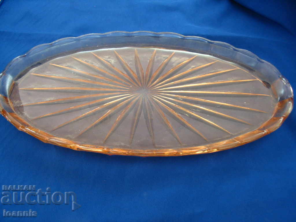 Auction Lot of pink glass Auction Lot of pink glass