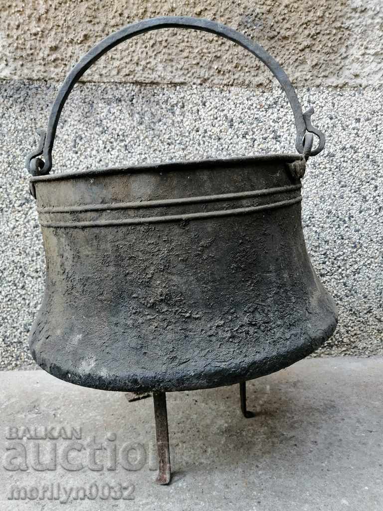 Παλιά Hara, χάλκινο σκεύος, ένα μεγάλο λέβητα, χαλκό, λέβητα πλύση με τιμή 165.00 BGN | € 84.36 Παλιά Hara, χάλκινο σκεύος, ένα μεγάλο λέβητα, χαλκό, λέβητα πλύση με τιμή 165.00 BGN | € 84.36