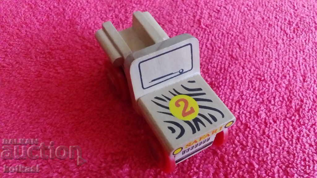 Παλιό ξύλινο μοντέλο παιχνιδιών - 7