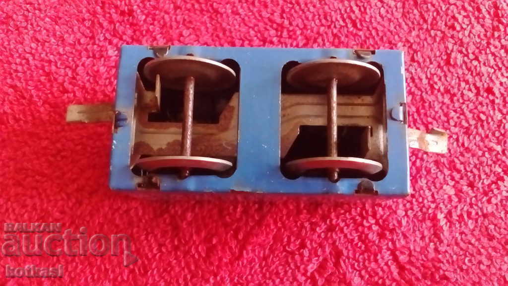 Παλιό μεταλλικό παιχνίδι από κασσίτερο Τρένο Βαγόνι - 6 Παλιό μεταλλικό παιχνίδι από κασσίτερο Τρένο Βαγόνι - 6