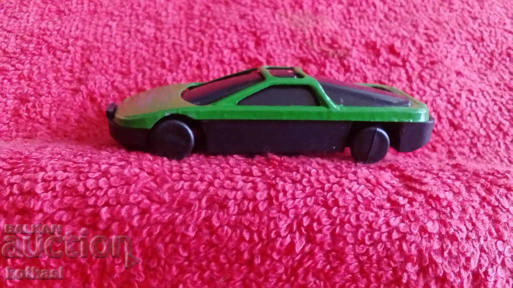 Old small toy car model China with price 5.50 BGN | € 2.81 Old small toy car model China with price 5.50 BGN | € 2.81