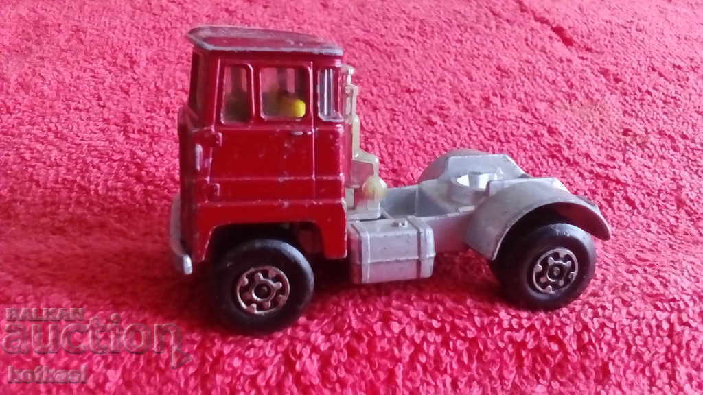Old Solid Metal Model Truck Matchbox LESNEY ENGLAND1973 with price 15.50 BGN | € 7.93 Old Solid Metal Model Truck Matchbox LESNEY ENGLAND1973 with price 15.50 BGN | € 7.93