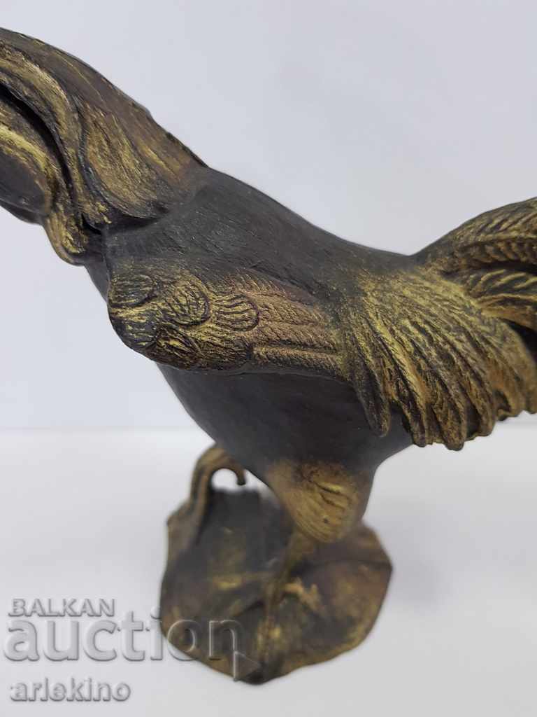 Auction Collectible metal statuette of a rooster that opens Auction Collectible metal statuette of a rooster that opens