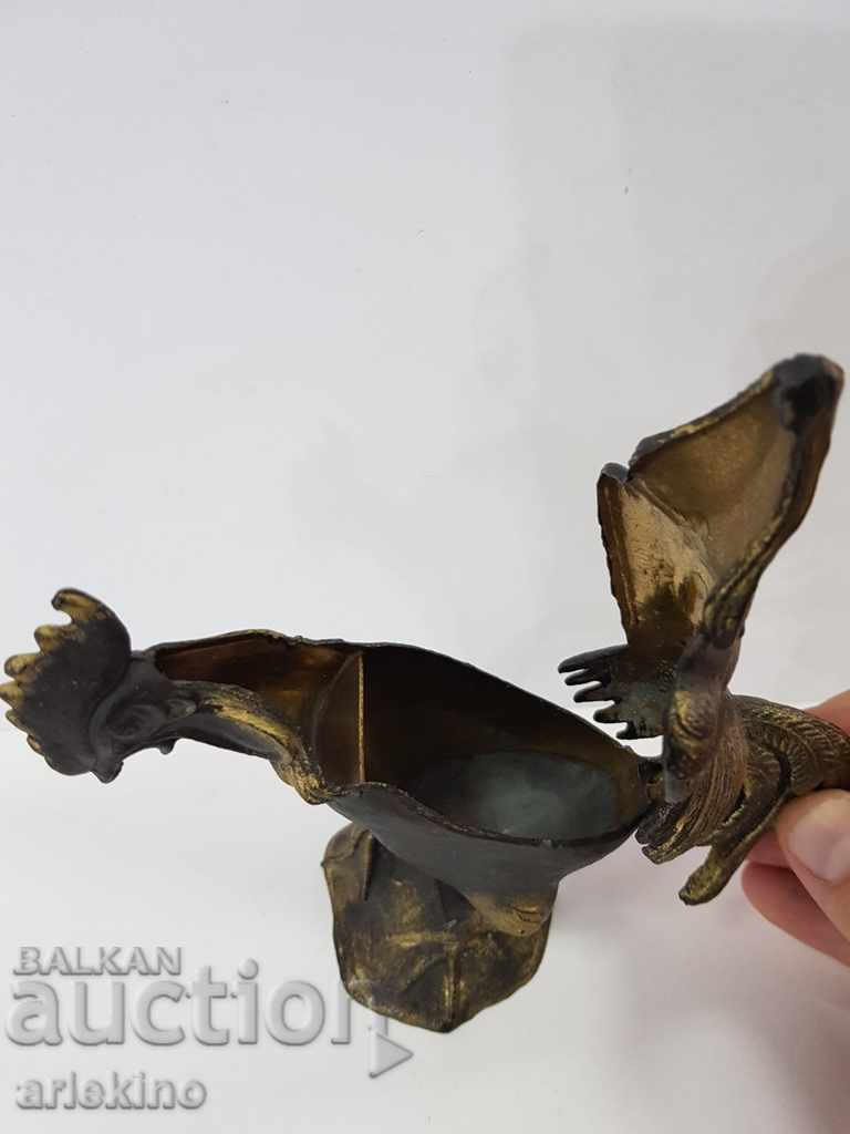 Collectible metal statuette of a rooster that opens - 5 Collectible metal statuette of a rooster that opens - 5