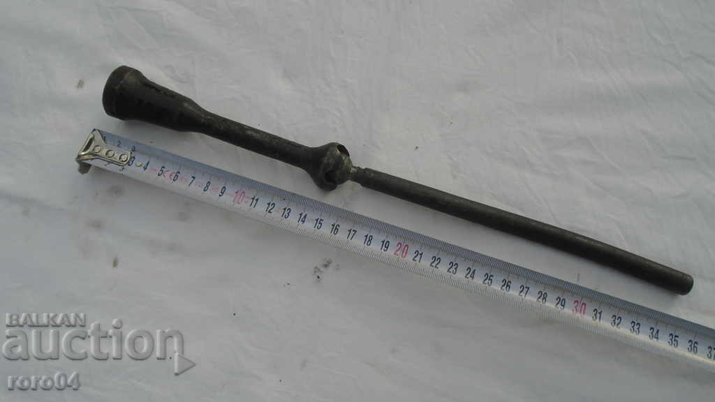 Delivery of GEDORE No 49 - CANDLE WRENCH Delivery of GEDORE No 49 - CANDLE WRENCH
