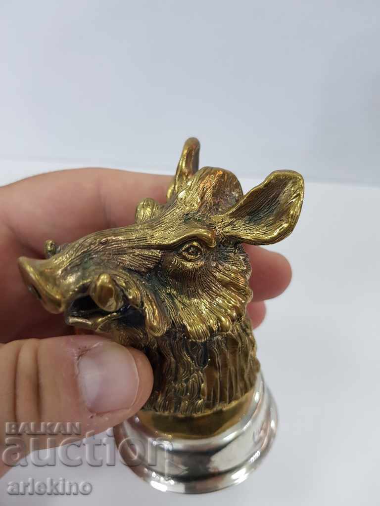 Δημοπρασία Όμορφο συλλεκτικό κύπελλο με το κεφάλι του κάπρου Δημοπρασία Όμορφο συλλεκτικό κύπελλο με το κεφάλι του κάπρου