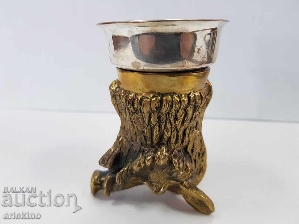 Παράδοση Όμορφη συλλεκτική κούπα με κεφαλή αγριόχοιρου Παράδοση Όμορφη συλλεκτική κούπα με κεφαλή αγριόχοιρου