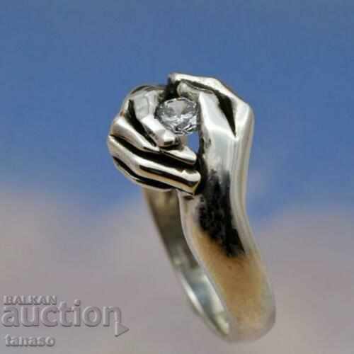 Δαχτυλίδι με λευκό ζαφείρι, επιχρυσωμένο με τιμή 20.00 BGN | € 10.23 Δαχτυλίδι με λευκό ζαφείρι, επιχρυσωμένο με τιμή 20.00 BGN | € 10.23