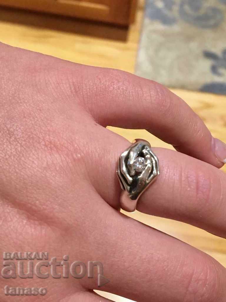 Δημοπρασία Δαχτυλίδι με λευκό ζαφείρι, επιχρυσωμένο Δημοπρασία Δαχτυλίδι με λευκό ζαφείρι, επιχρυσωμένο