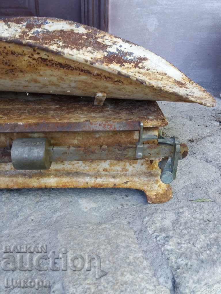 OLD SCALE FOR BABIES - 6 OLD SCALE FOR BABIES - 6