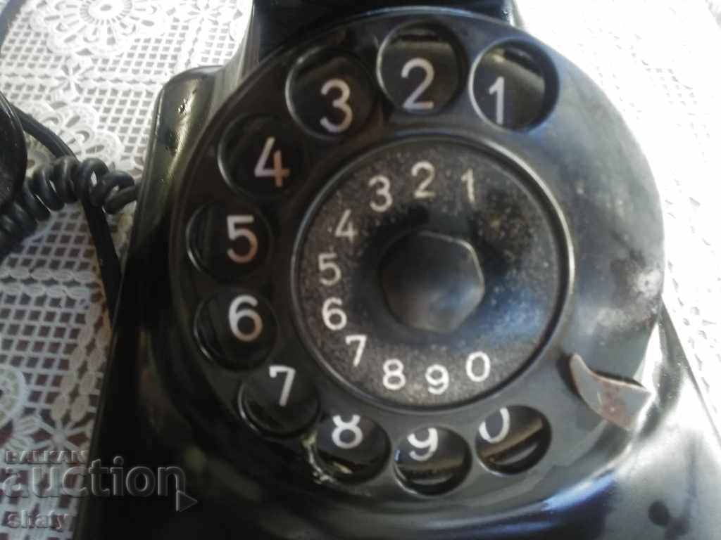 Auction Old royal telephone. Auction Old royal telephone.