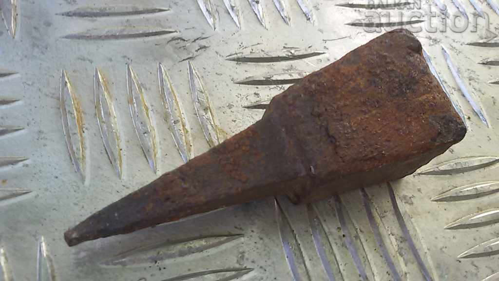 an ancient primitive anvil - 6 an ancient primitive anvil - 6