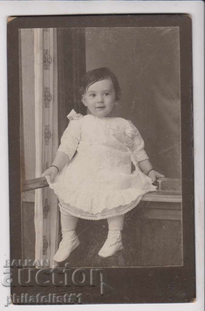 FOTO VECHI în jurul anului 1911 băiețel cu o rochie de 9:14 cm