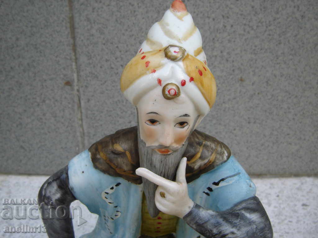 OLD PORCELAIN with price € 33.00 | 64.54 BGN OLD PORCELAIN with price € 33.00 | 64.54 BGN