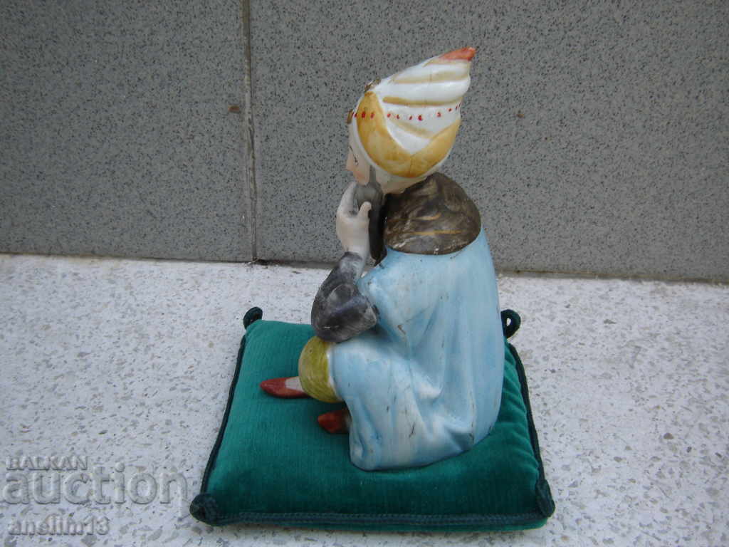 OLD PORCELAIN - 5 OLD PORCELAIN - 5