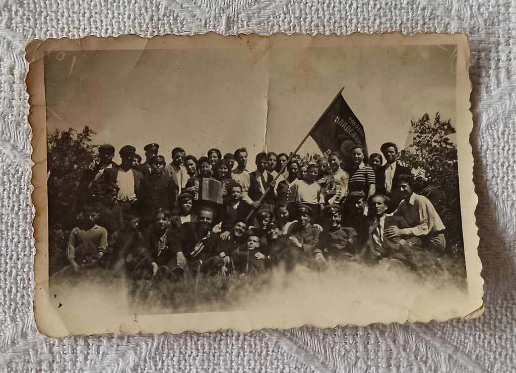 SATUL KRUSHARI „TEKETO” RMS ACCORDION STRAP 1945 FOTO