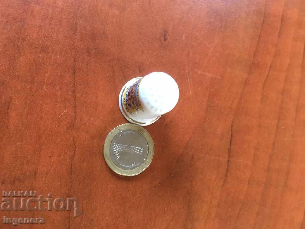 Auction Thimble porcelain Auction Thimble porcelain