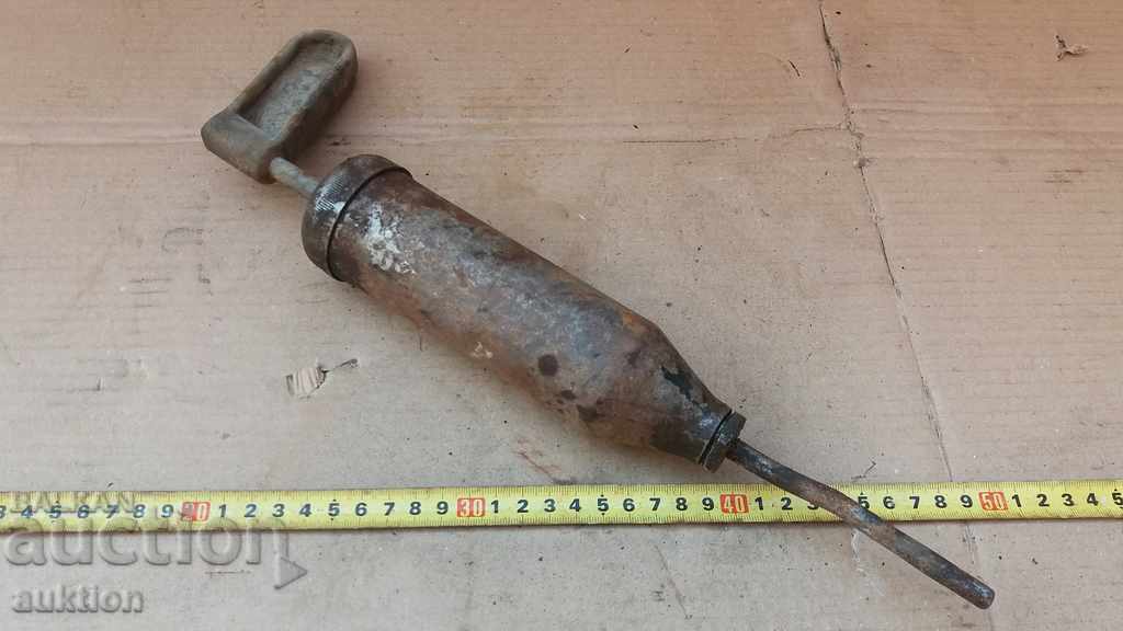 GRESSOR VECHI - METAL MILITAR MUNCITOR - 7 GRESSOR VECHI - METAL MILITAR MUNCITOR - 7