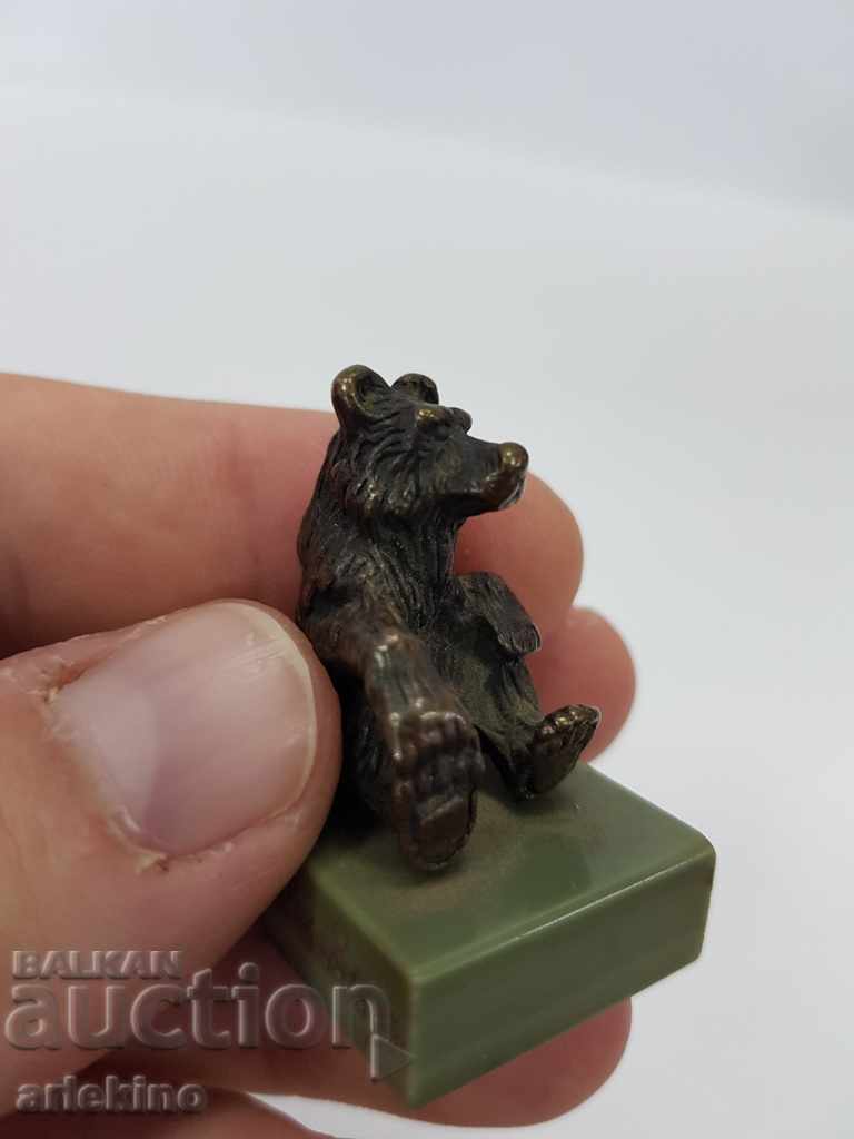 Livrarea Figurină de colecție cu urs rus din bronz PROMSTROIBANK