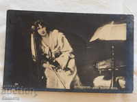 Стара картичка момиче  цигуларка 1919  К 287