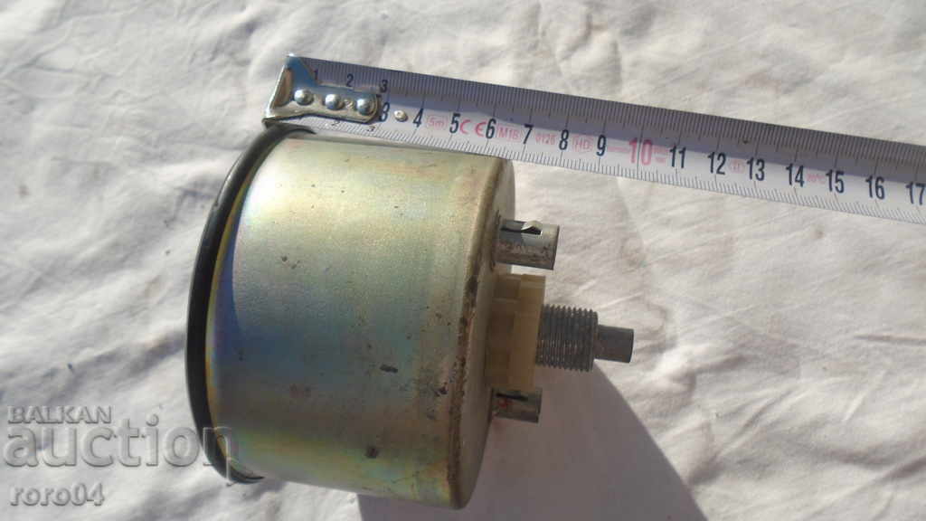 Delivery of KILOMETER FROM TRABANT TO ZERO KM. Delivery of KILOMETER FROM TRABANT TO ZERO KM.