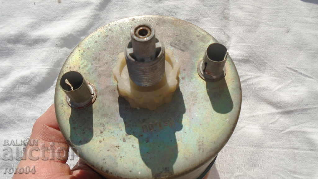 KILOMETER FROM TRABANT TO ZERO KM. - 5 KILOMETER FROM TRABANT TO ZERO KM. - 5