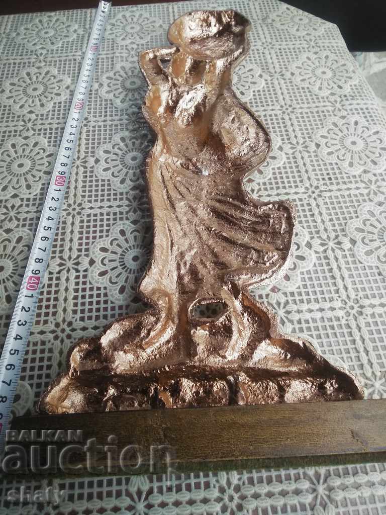 Auction  Indian bronze figure with stones.