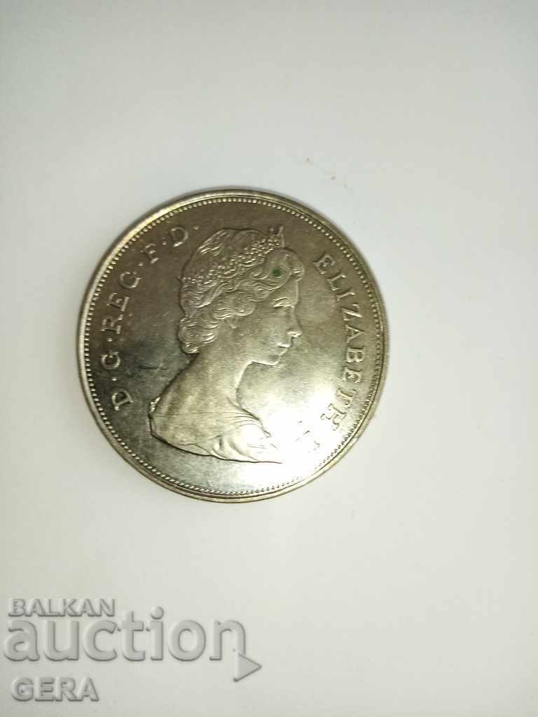 English coin with price 15.00 BGN | € 7.67 English coin with price 15.00 BGN | € 7.67