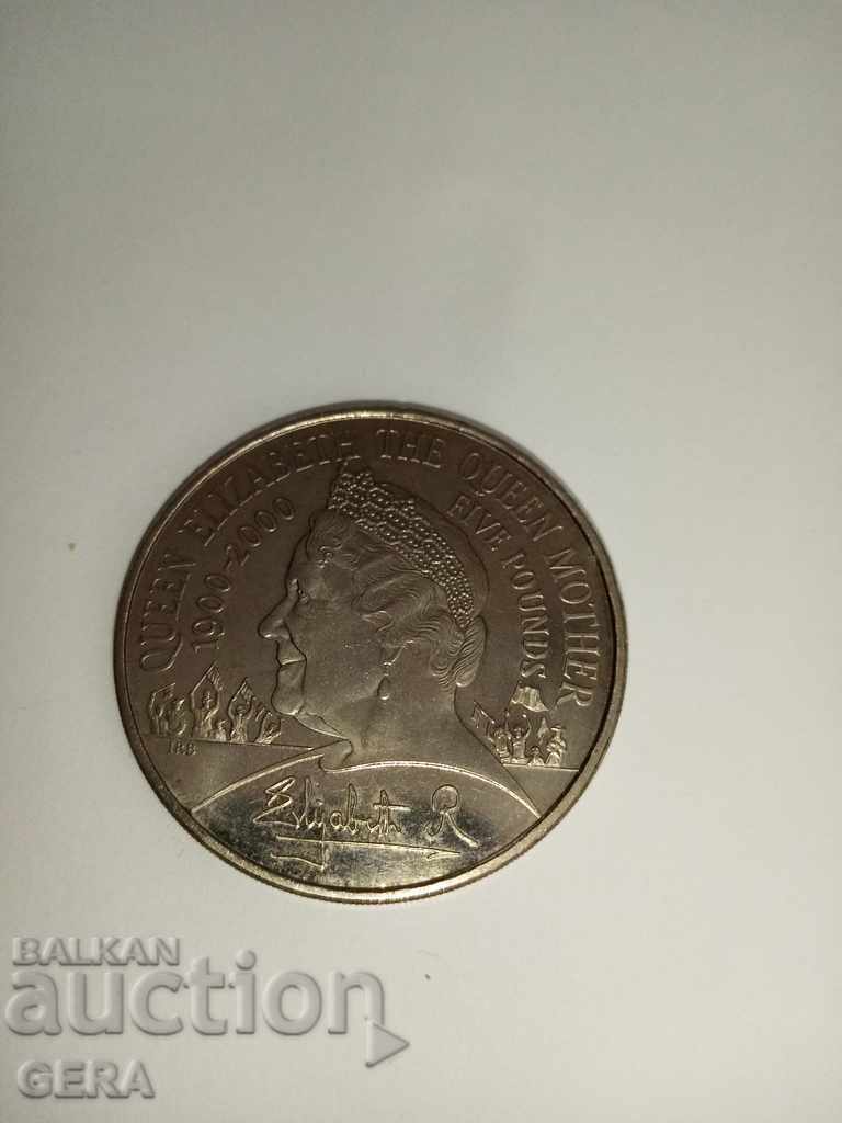 монета  5 паунда Англия