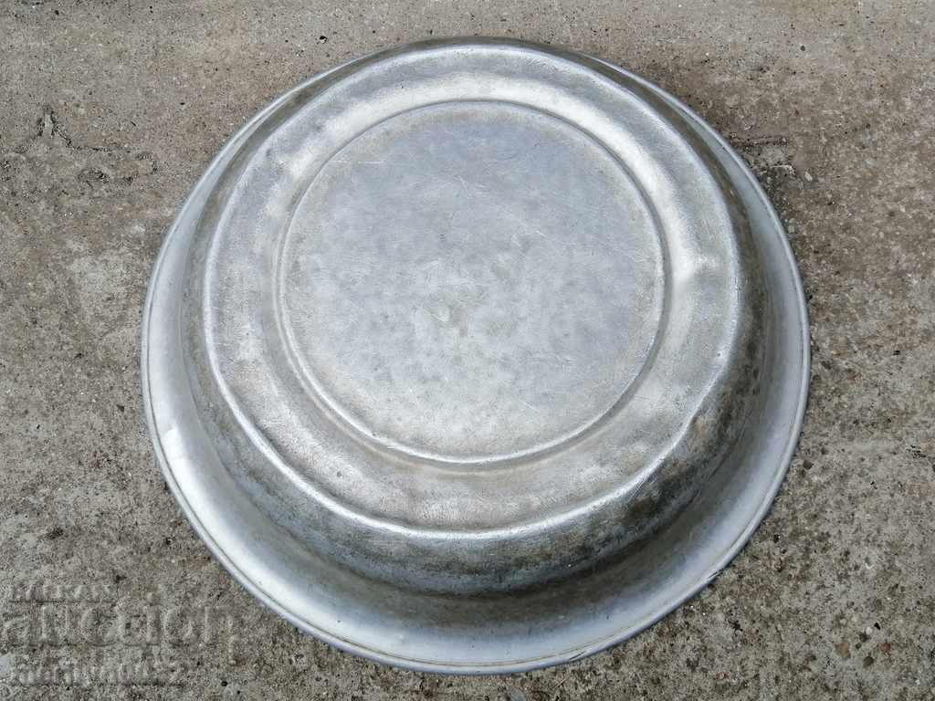 Auction Aluminum basin household kettle bucket bowl Auction Aluminum basin household kettle bucket bowl