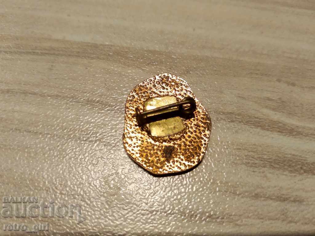 Продавам стар награден знак,значка. Де !!!!! с цена 3.00 лв. | € 1.53 Продавам стар награден знак,значка. Де !!!!! с цена 3.00 лв. | € 1.53