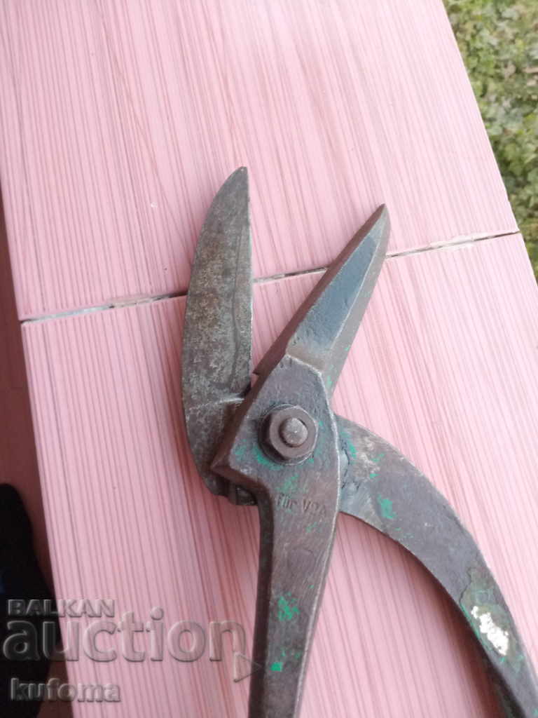 Delivery of Old German sheet metal scissors Delivery of Old German sheet metal scissors