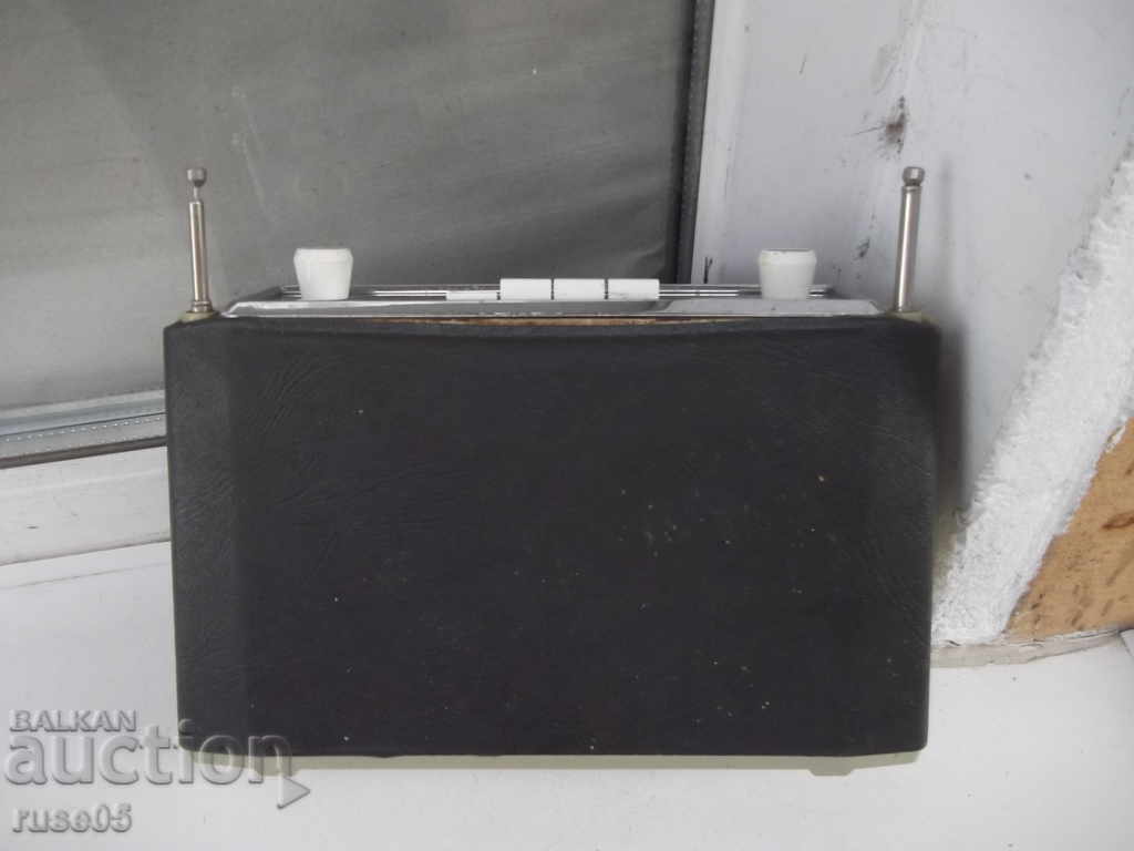 Delivery of Radio transistor "Schaub Lorenz - WEEKEND T 50 L" working