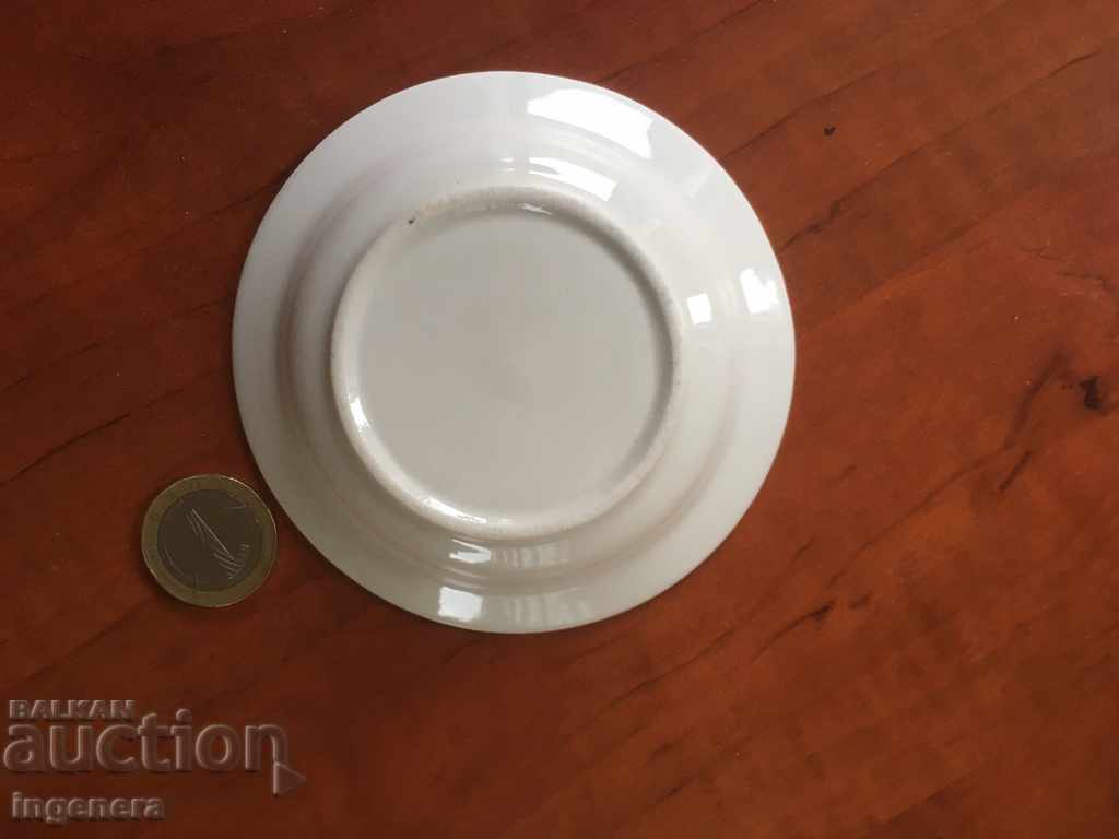 Delivery of PLATE PLATE PORCELAIN PAINTED