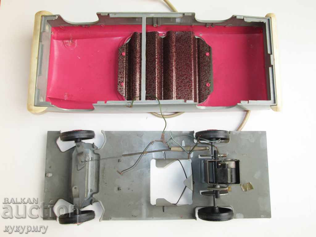 Big old USSR Socialist plastic toy car Chaika - 6 Big old USSR Socialist plastic toy car Chaika - 6