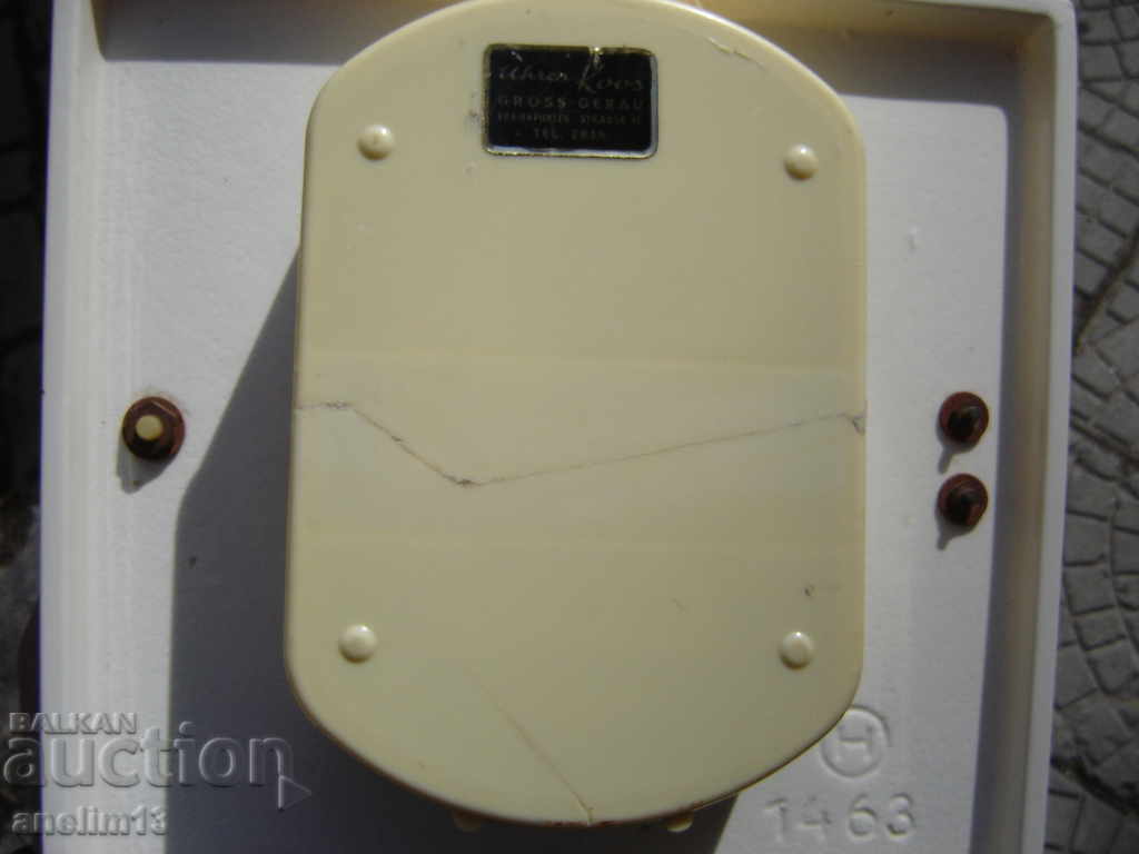 Auction ZENTRA WALL PORCELAIN CLOCK Auction ZENTRA WALL PORCELAIN CLOCK