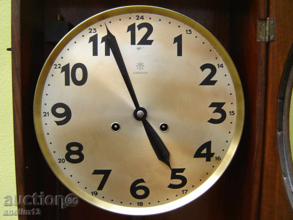 STAR WALL JUNGHANS CLOCK - 6 STAR WALL JUNGHANS CLOCK - 6