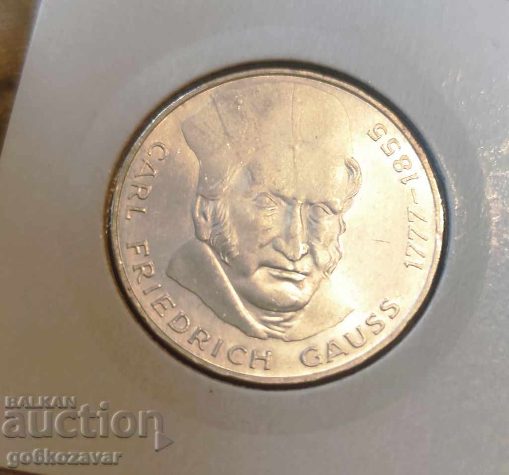 Γερμανία 5 γραμματόσημα 1977 Silver-Jubilee, UNC με τιμή 28.90 BGN | € 14.78 Γερμανία 5 γραμματόσημα 1977 Silver-Jubilee, UNC με τιμή 28.90 BGN | € 14.78