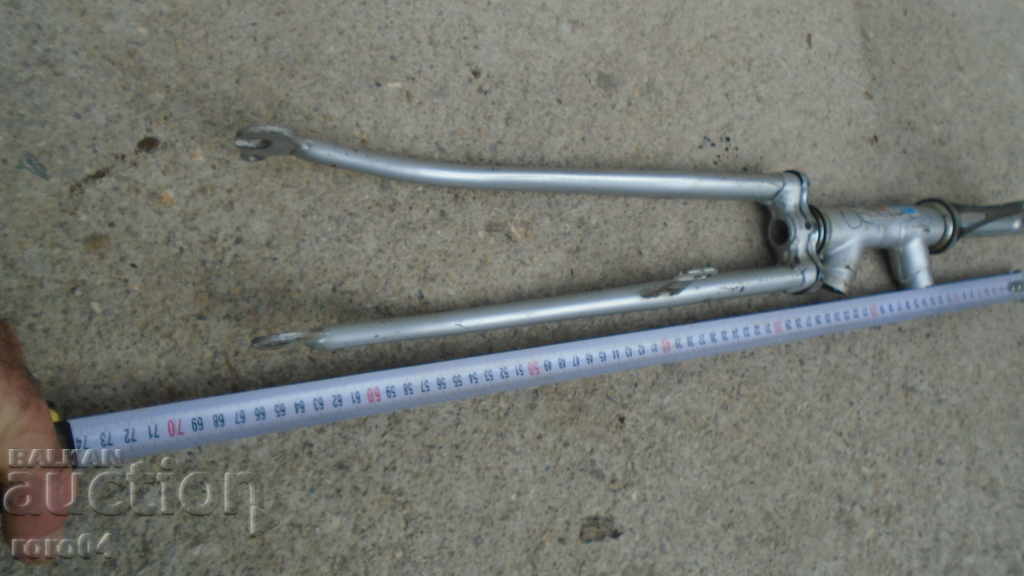 RUNNER - RETRO - FRONT - EXCELLENT with price 36.00 BGN | € 18.41 RUNNER - RETRO - FRONT - EXCELLENT with price 36.00 BGN | € 18.41