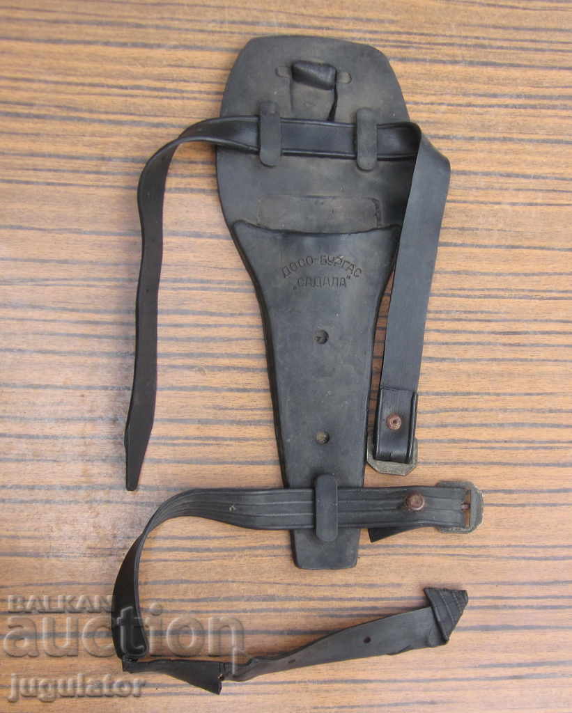 kaniya from Bulgarian submarine military knife DOSO Burgas with price 30.00 BGN | € 15.34 kaniya from Bulgarian submarine military knife DOSO Burgas with price 30.00 BGN | € 15.34